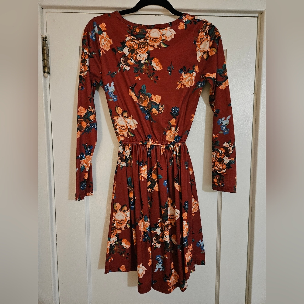Long Sleeve Elastic gathered waist dress Size Small - Picture 4 of 4